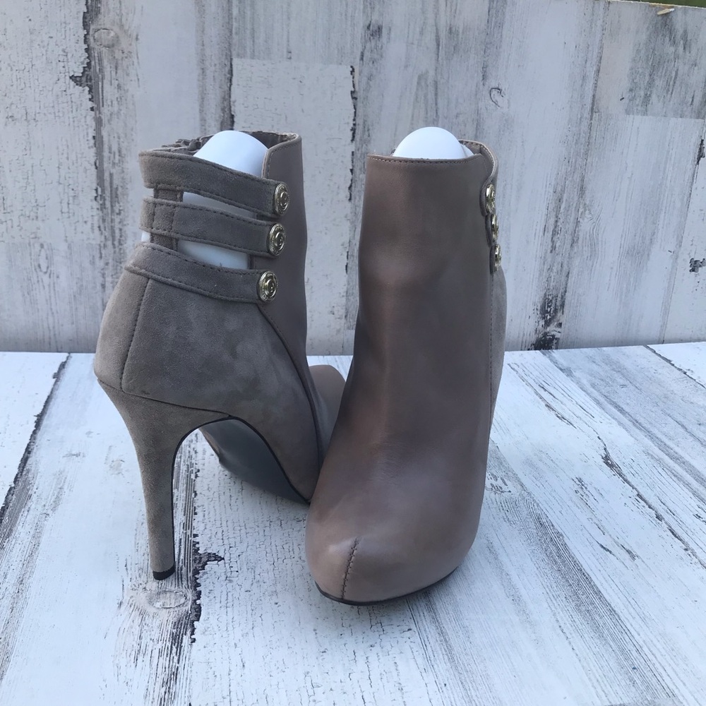 Guess gray ankle booties suade and leather top